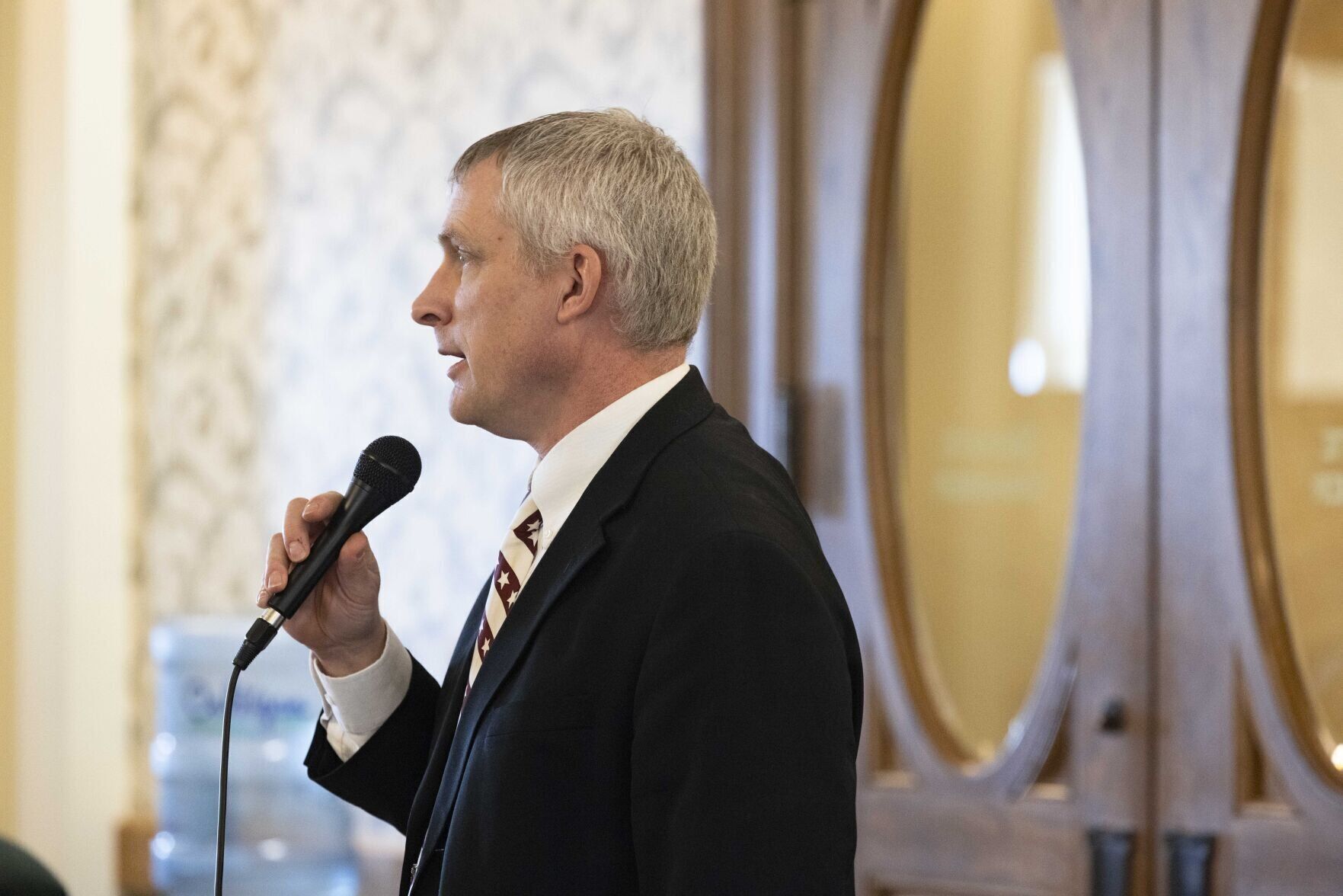 Sen. Carl Glimm, R-Kila,